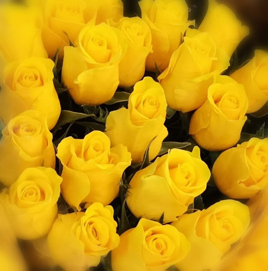 Classic Yellow Rose Bunch
