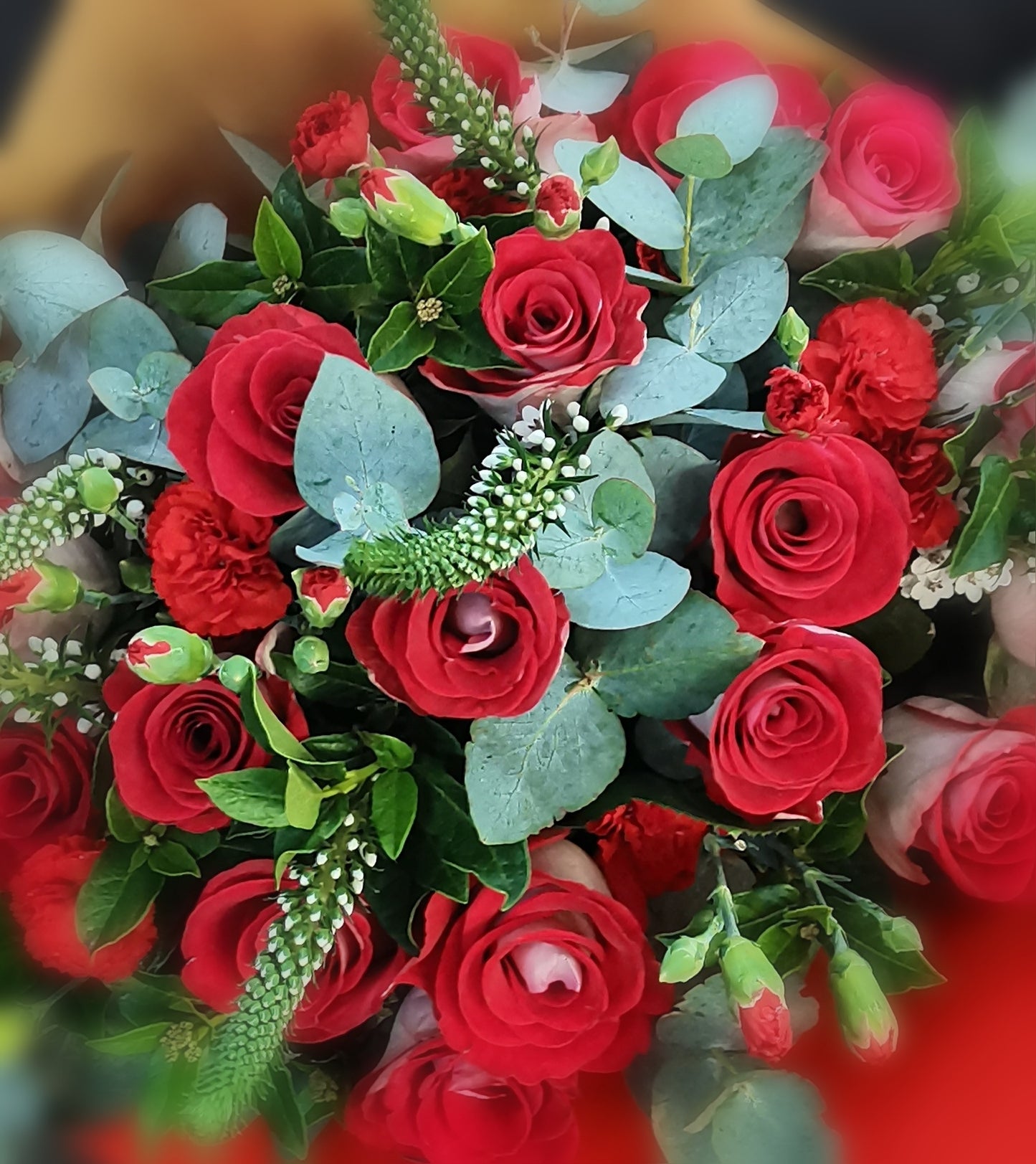 Classic Red/Red Variegated Rose Bunch