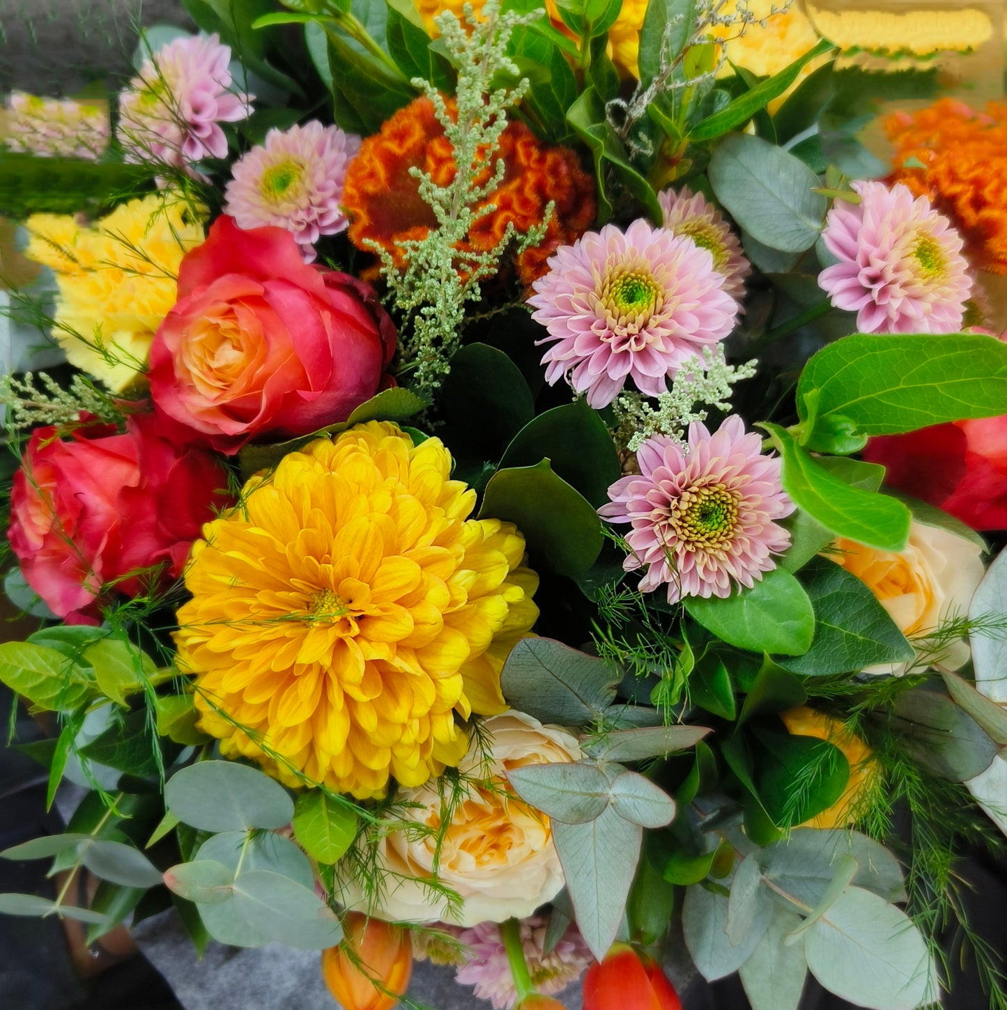 Mixed Colours Hostess Bunch