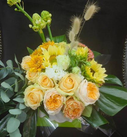 Peach/Apricot/Coral Coloured Parisian Posy