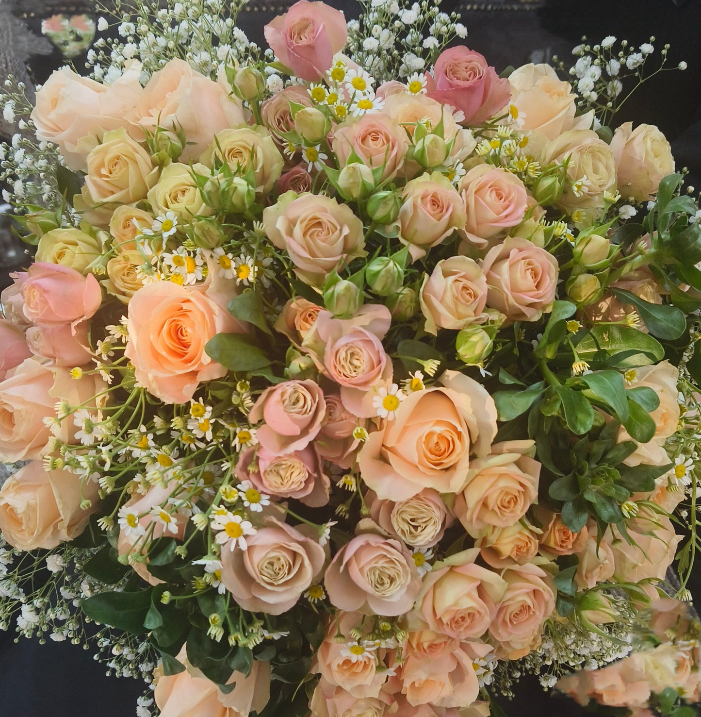 Classic Peach/Apricot/Coral Rose Bunch