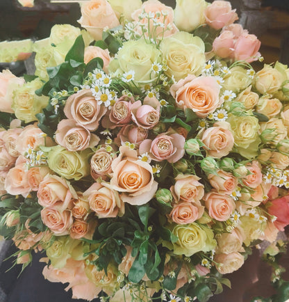 Classic Peach/Apricot/Coral Rose Bunch