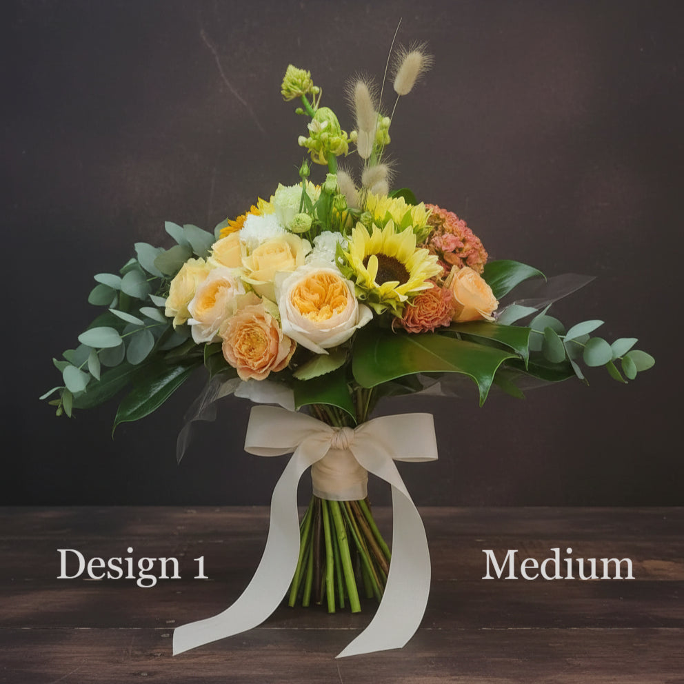 Flower Posy - Peach Apricot Coral Coloured Parisian Posies