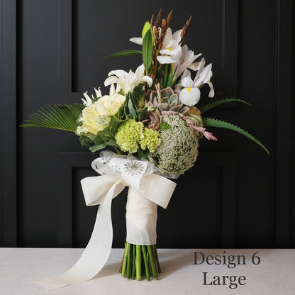 White/Cream Coloured Parisian Posy